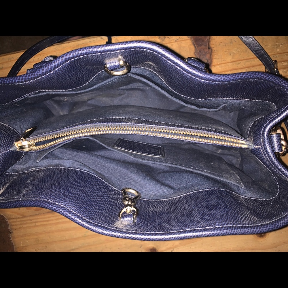 Coach Purse - Picture 5 of 6